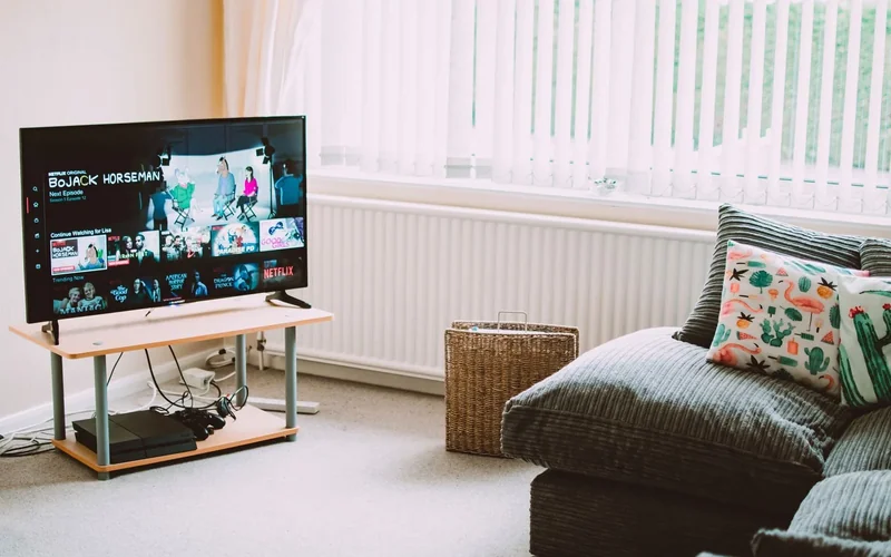 Smart TVs under 20000