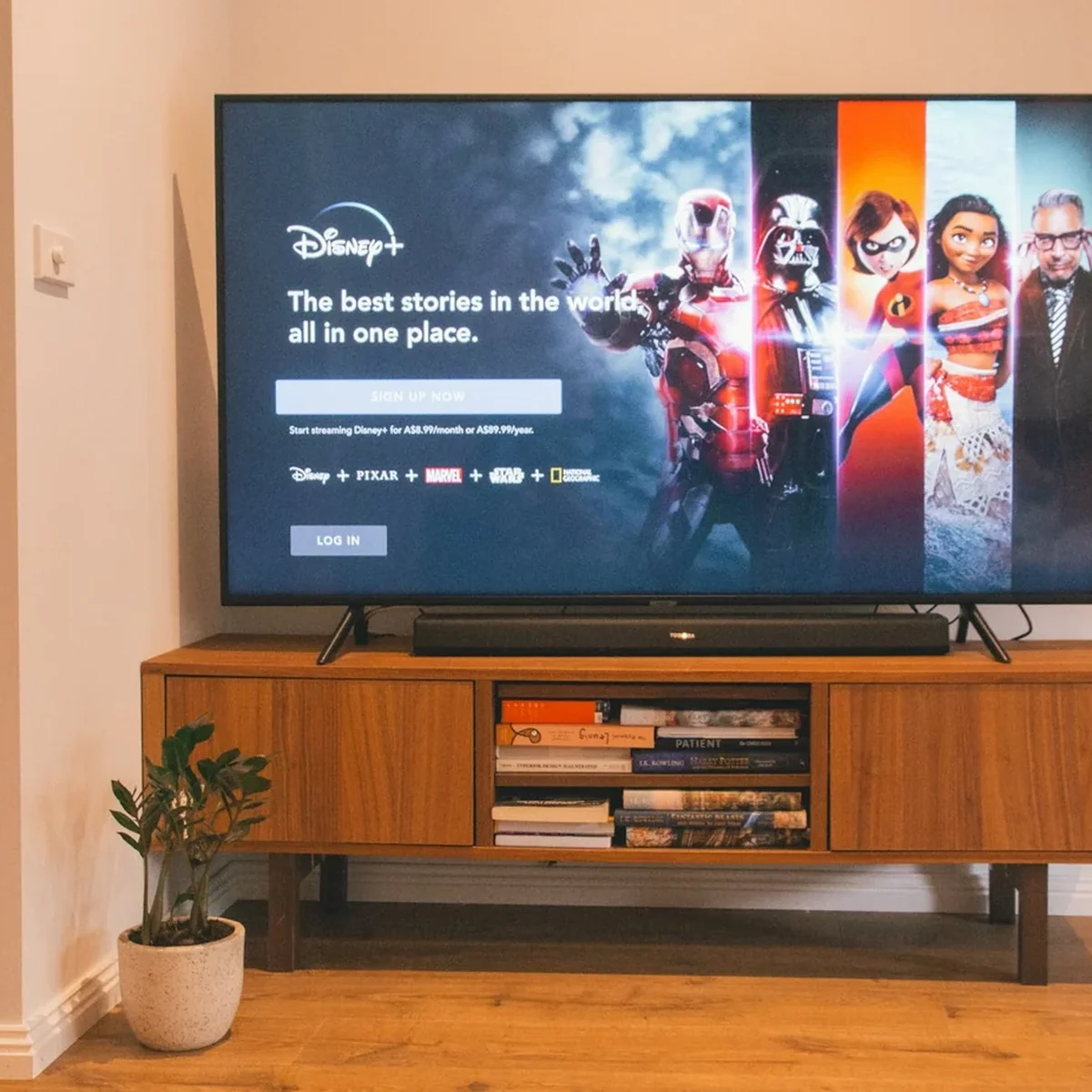 Vision Plus 32 Inch Smart TV for sale in Kenya